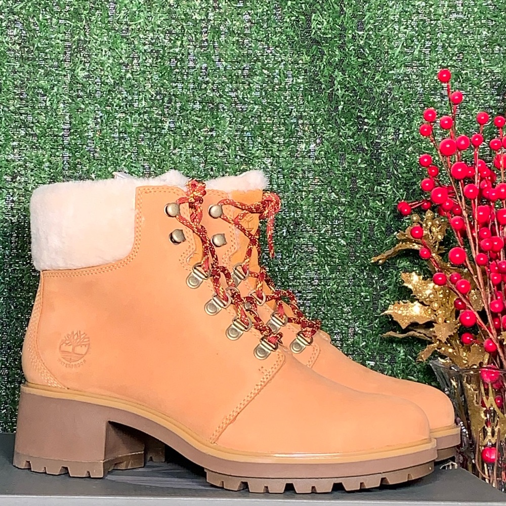 Timberland Women's Kinsley Wheat Nubuck Mid Boot - Picture 5 of 6